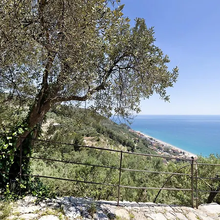 Bricco Séjour à la ferme Finale Ligure