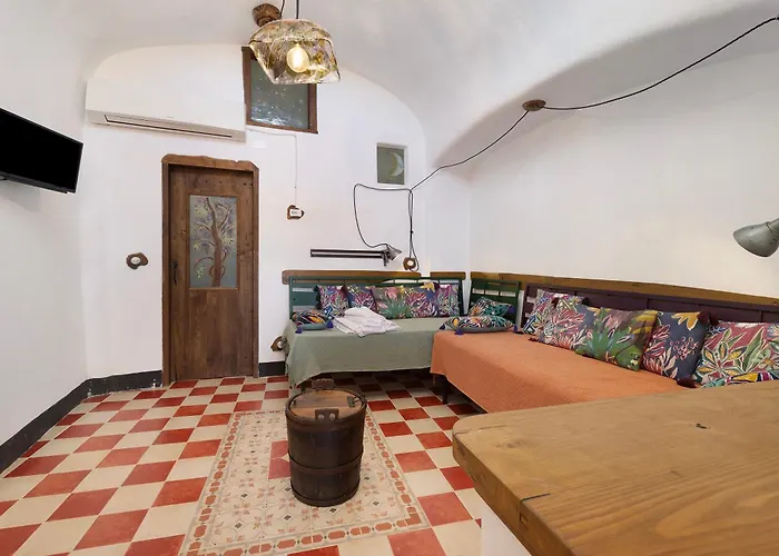 Bricco Agroturismo *